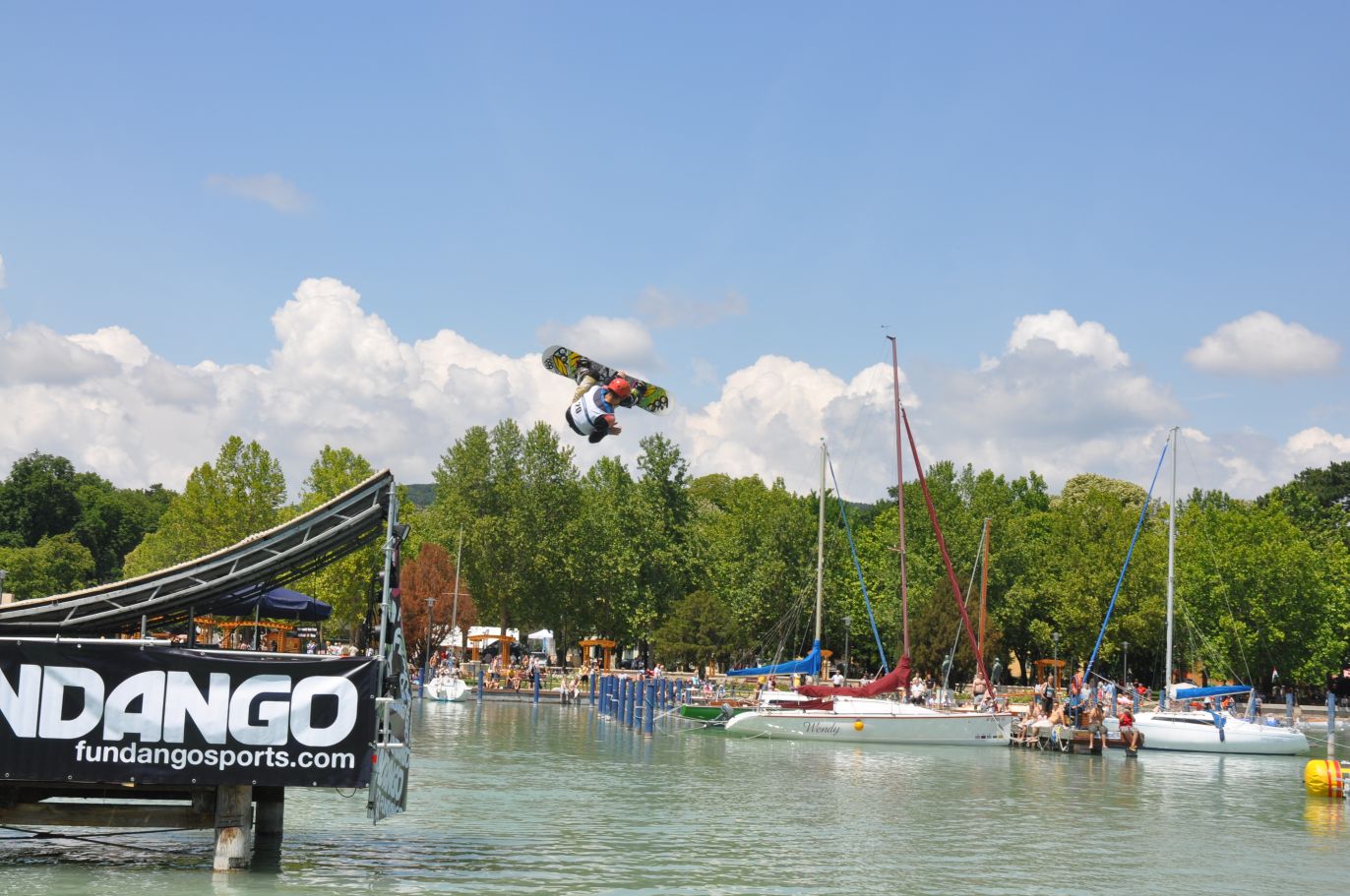 fundango-water-jump-200914.JPG