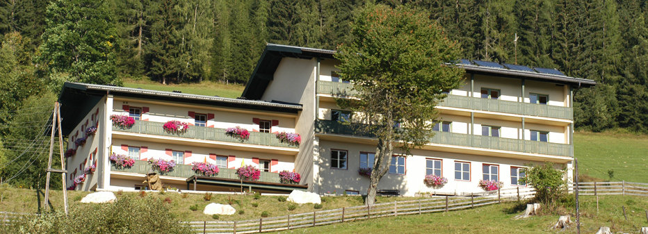 jufa-stmartin-aussen-somer01-3ffb0b8aa4.jpg
