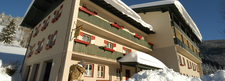 jufa-stmartin-aussen-winter01-2a3e010d20.jpg