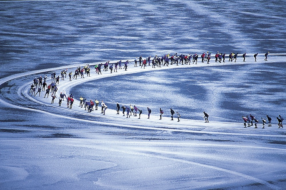 Korcsolyaverseny a Weissensee jegén