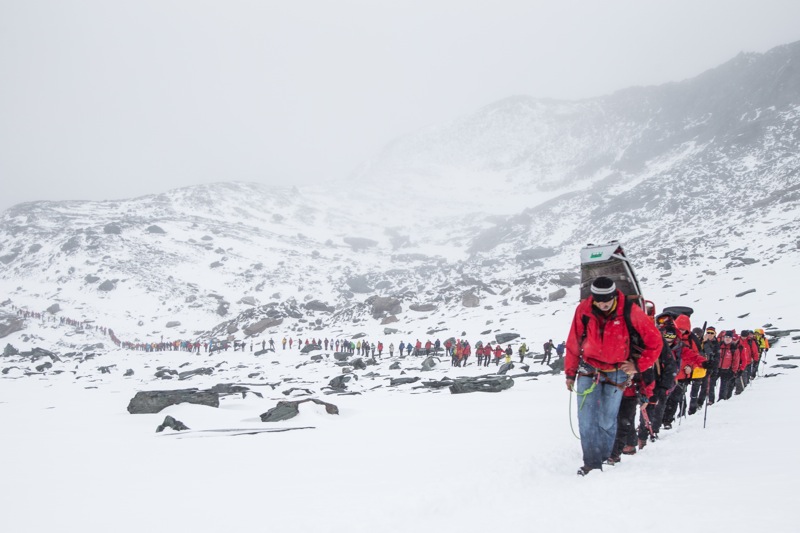 193-an a biztonságért (Kép: EXPA/ Hans Groder)