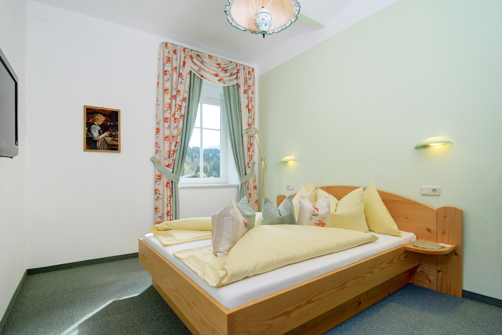 Villa-Zimmer3-1.jpg