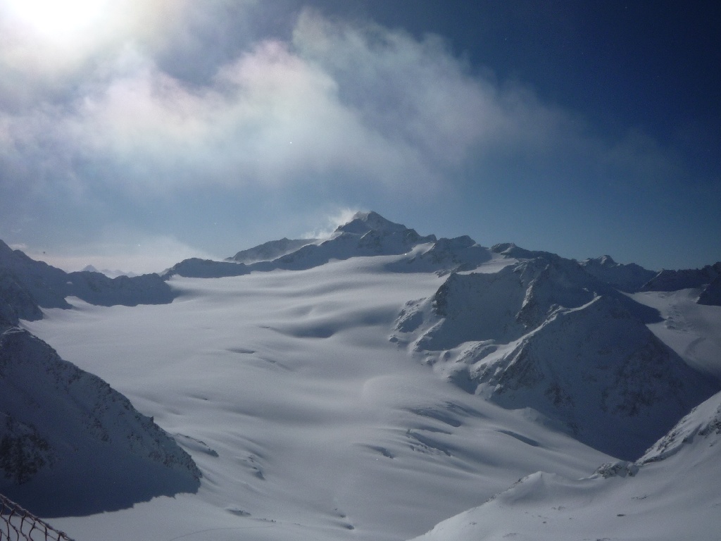 Wildspitze (3772 m) a Tiefenbach-gleccser kilátójából