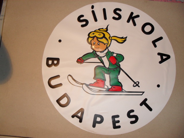A Budapest Síiskola logója