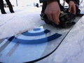 Itt a világ első üvegből készült snowboardja