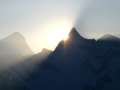 Zermatti síelés a telihold fénye mellett