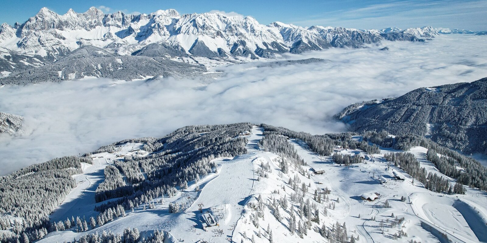 Reiteralm (Schladming) a múlt hétvégén - Az elkövetkezendő napokban ennyire havas tájjal azért ne számoljunk ebben a magasságban, de lesz hó a lábunk alatt - Fotó: Reiteralm Bergbahnen