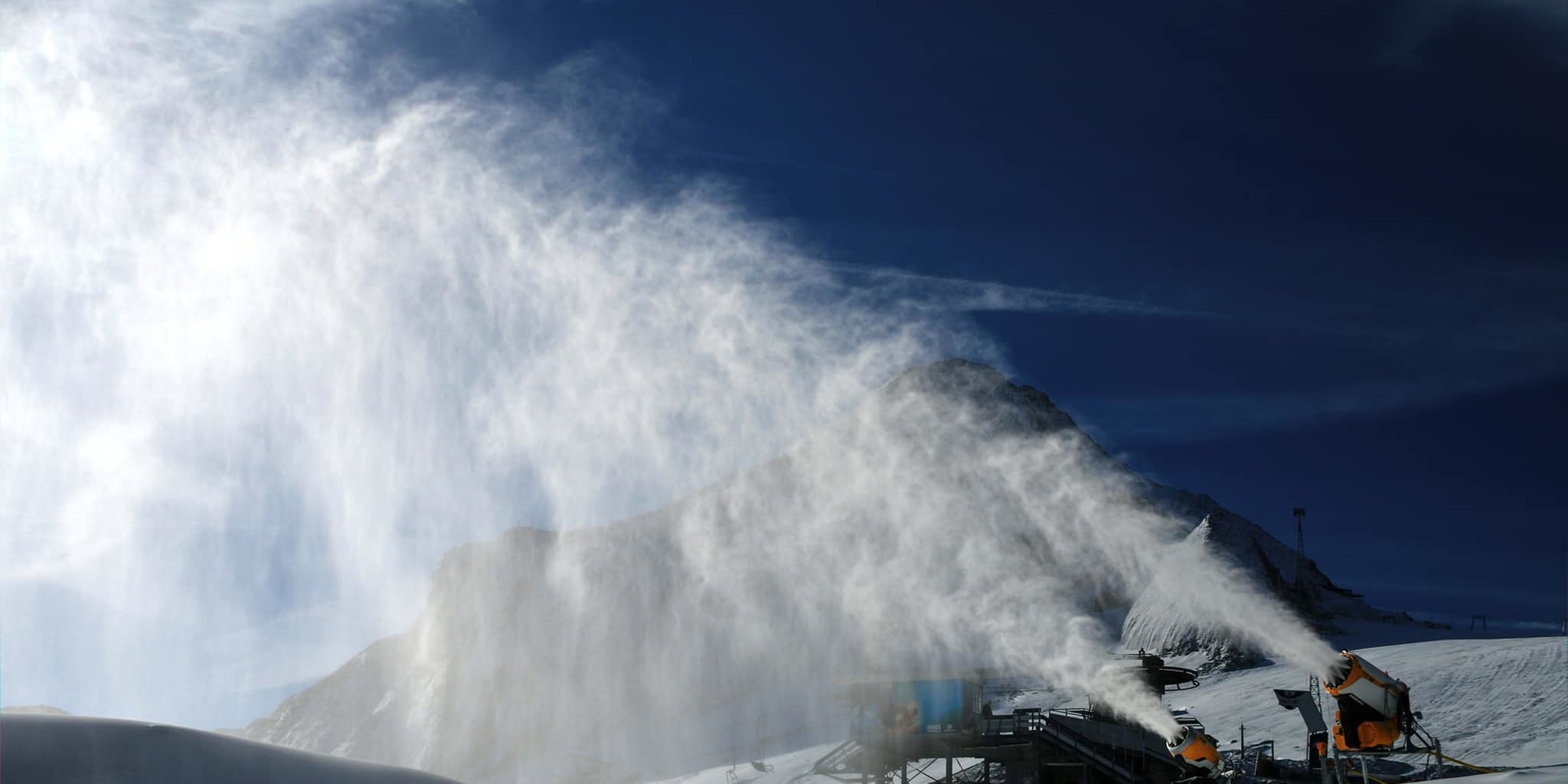 Intenzíven hóágyúznak a gleccsereken, a képen Kaprun - fotó: Stánicz Balázs