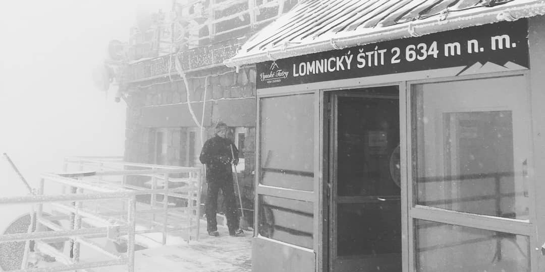 Havazott a Lomnici-csúcson (Kép: Vysoké Tatry - Hory zážitkov / Facebook)