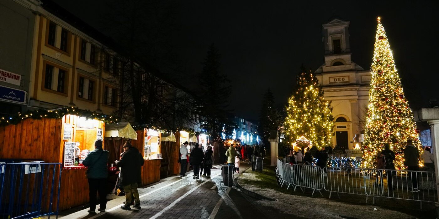 Karácsonyi vásár Poprád központjában