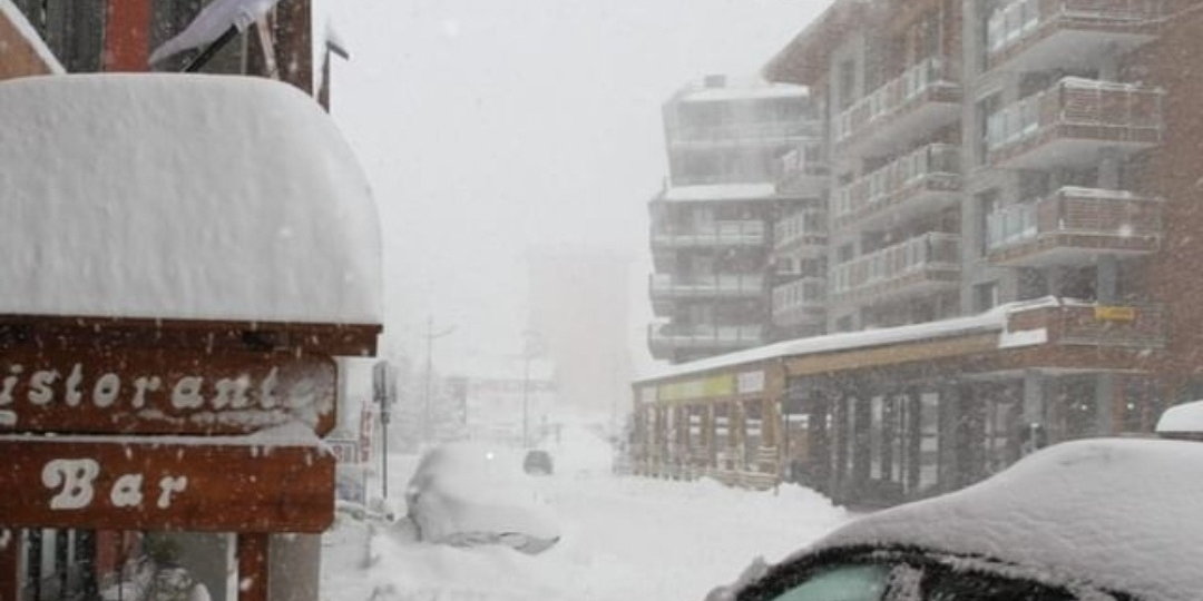 Sestriere, Olaszország: ma délig kb. 50 cm hó hullott