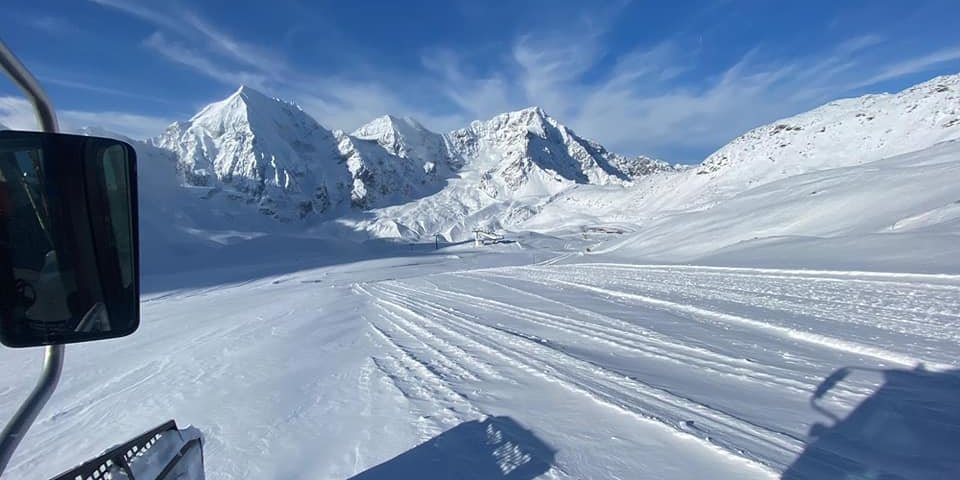 Készülnek a nyitásra a dél-tiroli Suldenben, a kép még a pénteki havazások előtt készült - Fotó: Bergbahnen Sulden